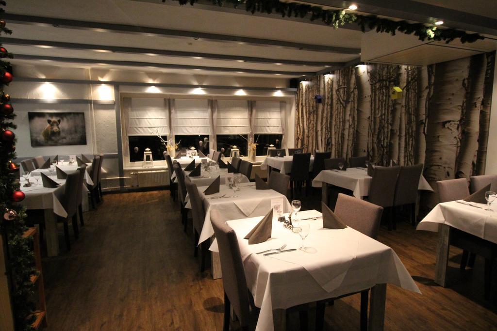 Hotel Restaurant Jaegerhof Braunschweig Exterior photo