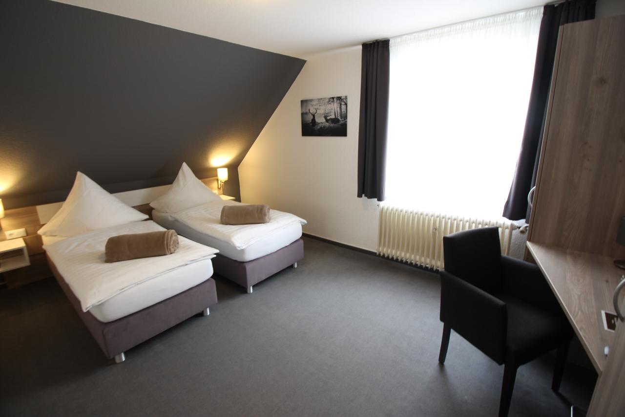 Hotel Restaurant Jaegerhof Braunschweig Exterior photo